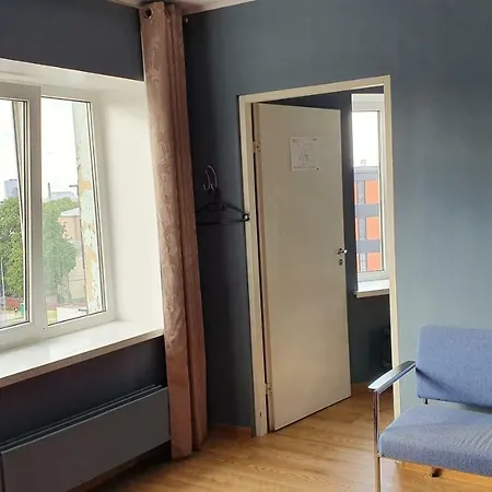 Erasmus Residence אכסניה טאלין