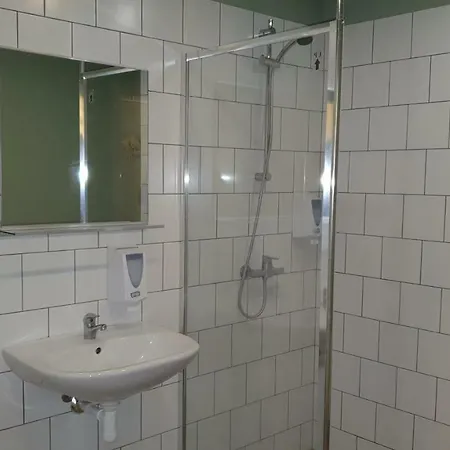 Erasmus Residence אכסניה